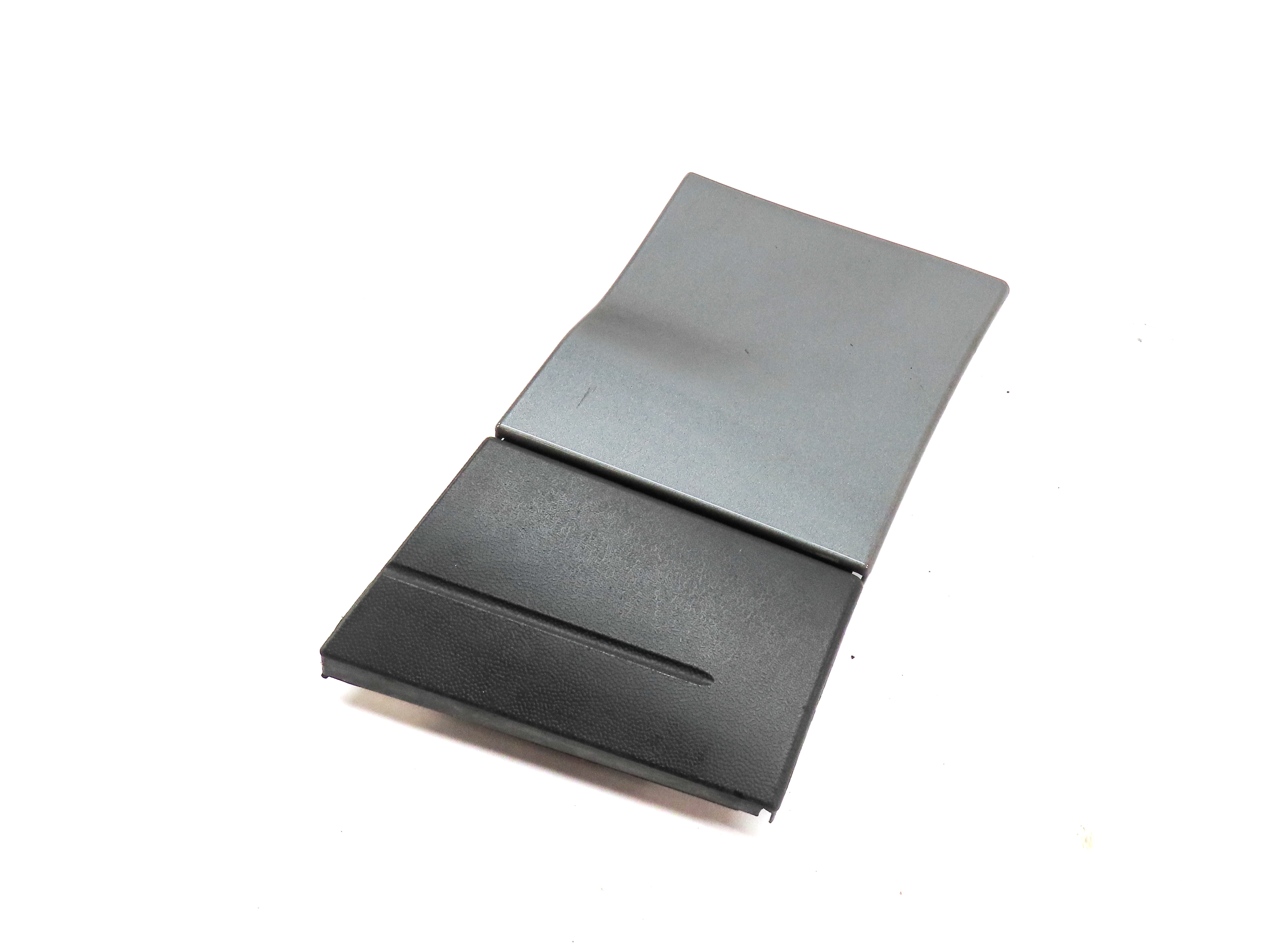 14 PORSCHE CAYENNE (958) FRONT RIGHT PASSENGER LOWER FENDER TRIM MOULDING (Gray) — exact item pictured